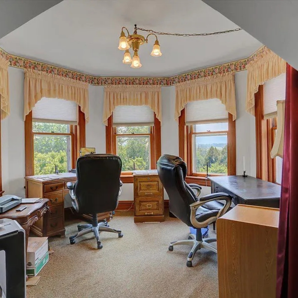 Cream window valences - Picture 3 of 4